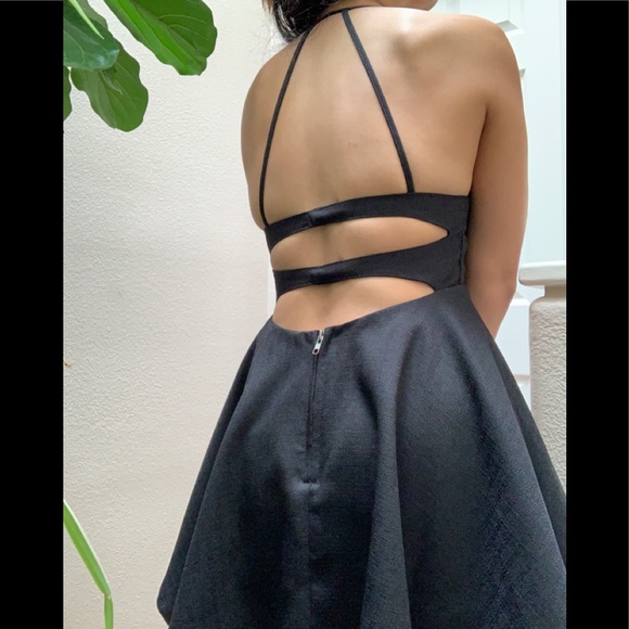 Black Peplum Layered Formal Dress - Picture 10 of 12